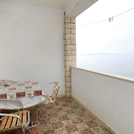 Apartman By The Sea Zavalatica, Korcula - 4387